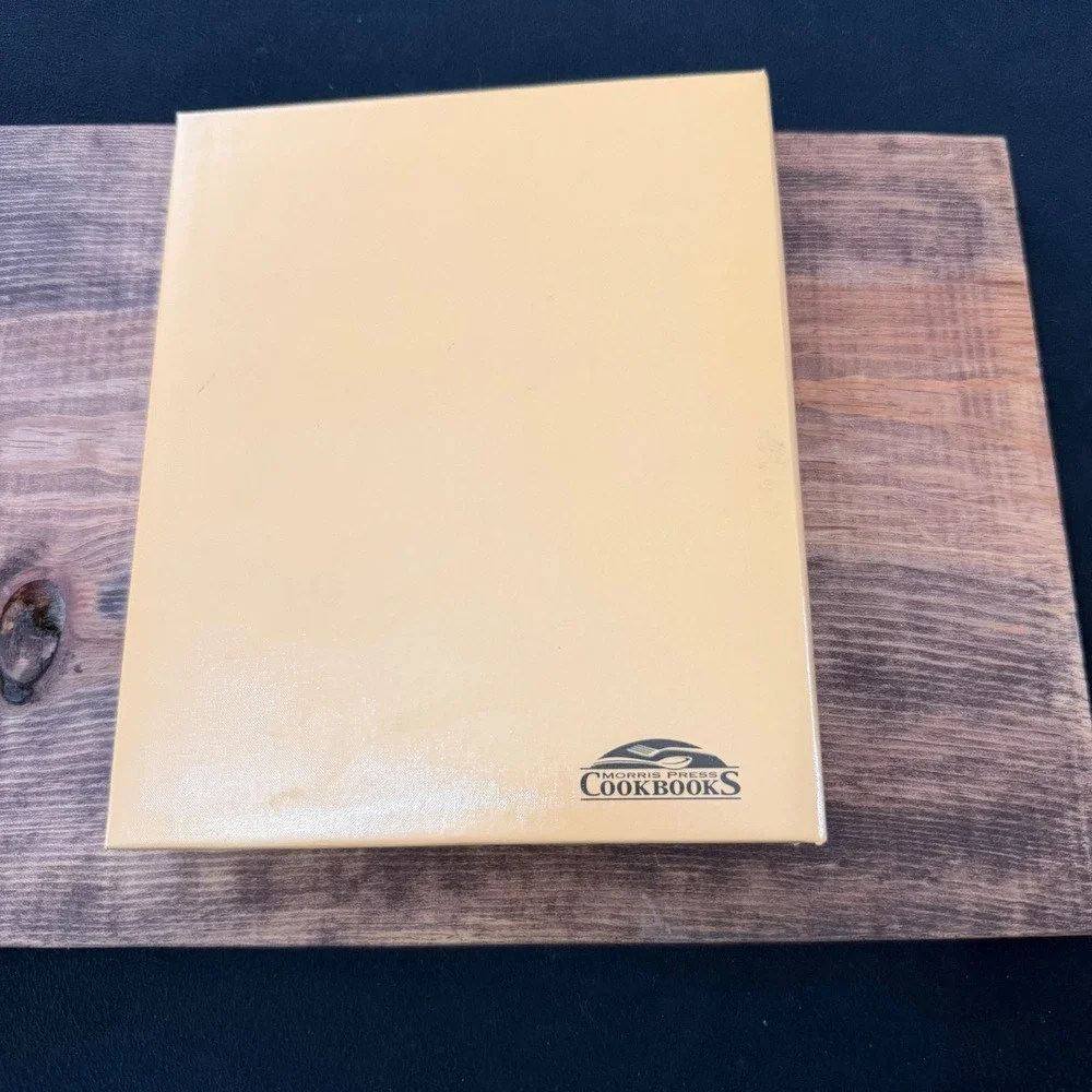 Recipes from the Heart Ben Davis Christian Church Cookbook 2006 Binder INDPLS.